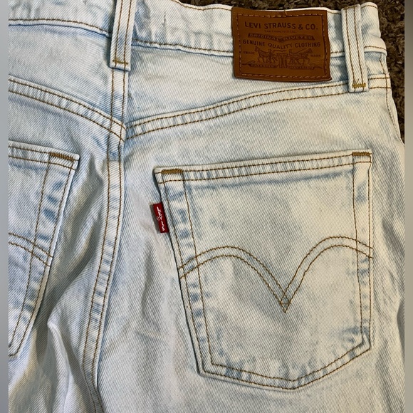 LEVIS RIBCAGE STRAIGHT ANKLE WOMEN'S JEANS - Picture 6 of 8